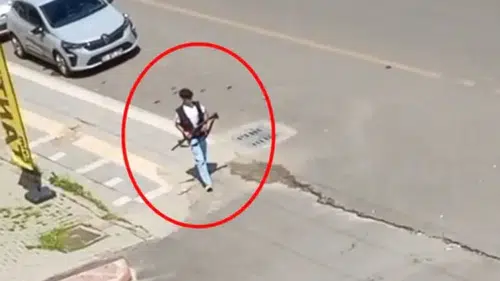 Diyarbakır'da okul önündeki silah seslerinin perde arkası: Pompalı tüfekle görüntülendi