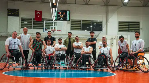 Diyarbakır'ı Süper Lig'de Amedspor'un iki takımı temsil edecek