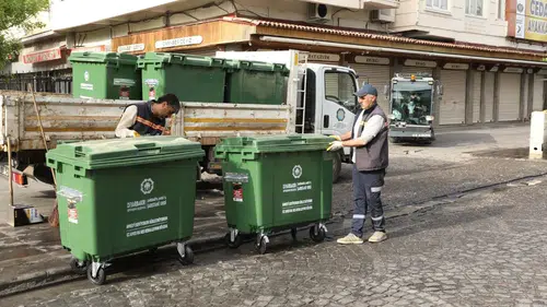 Diyarbakır'da yeni nesil çöp konteynerleri sokaklarda yerini aldı: Hem hijyenik hem estetik