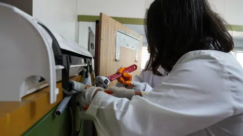 Diyarbakır'da kadınlar bir işi daha erkek tekelinden çıkarıyor: Ücretsiz kurs başlıyor