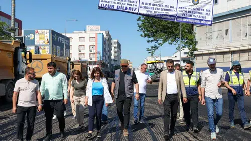 Diyarbakır’da 2026 asfalt sezonu Bağlar’da başladı: Eşbaşkanlar Bucak ve Hatun sahada