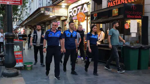 Diyarbakır'da Sur'un en büyük sorununu Zabıta çözdü: Yayalar bayram etti