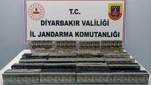 Diyarbakır'da oyuncaktan parfüme binlerce kaçak ürün yakalandı