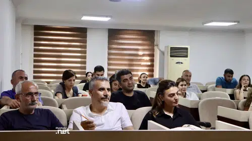 Sur Belediyesi personeline Kürtçe kursu: İki lehçede eğitim başladı