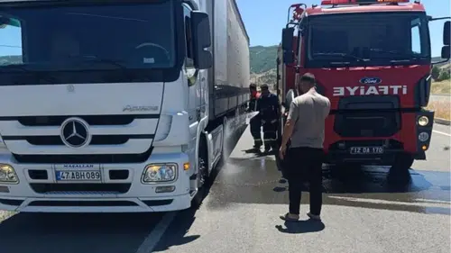 Diyarbakır'dan yola çıkan TIR'ın lastikleri yandı: Ucuz atlatıldı