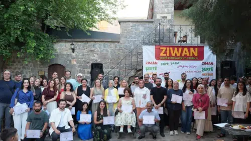 Diyarbakır’da Çok Dilli Eğitim 100 kursiyer dil kurslarını tamamladı