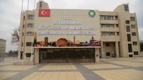 Diyarbakır'da iş kapısı aralandı: Büyükşehir Belediyesi çok sayıda personel alıyor