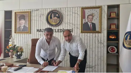 Hazro'da belediye ile sendika masaya oturdu: İşçilerin yüzü güldü