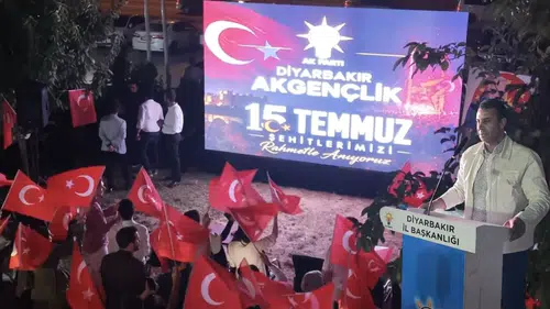 AK Partililer 15 Temmuz'u başrolünde Diyarbakırlı oyuncunun yer aldığı filmle andı