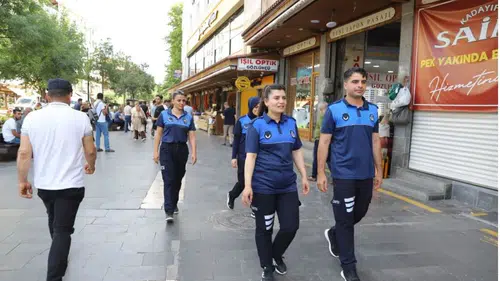 Diyarbakır'da kaldırımlar gerçek sahiplerine kaldı: Denetimler meyvesini verdi