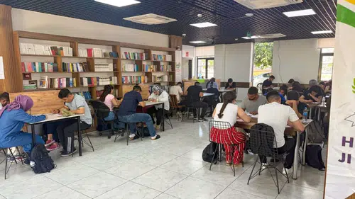 Diyarbakır'da ücretsiz KPSS denemesi: Gerçek sınav atmosferini aratmadı