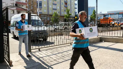 Diyarbakır Büyükşehir Belediyesi koli sayısını 5'ten 50'ye yükseltti, yüzler güldü