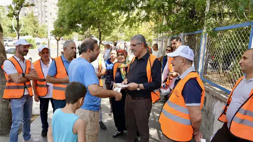 Diyarbakır'ın iki noktasında geniş çaplı temizlik seferberliği: Belediyeler öncü oldu
