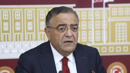 Sezgin Tanrıkulu'ndan YENİ Parti ile ilk Diyarbakır açıklaması: Çerçeve Yasa vurgusu
