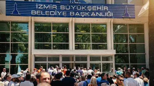 İzmir Büyükşehir Belediyesi'ne yapılan operasyon Diyarbakır'a sıçradı