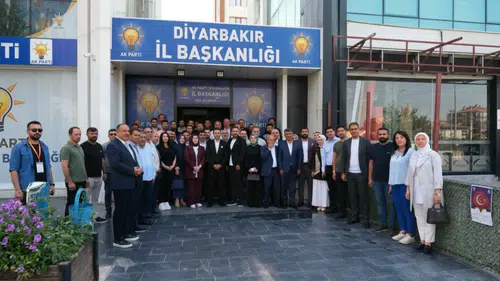 AK Parti Diyarbakır'da yeni yönetimden ilk toplantı: İşte gündem maddeleri