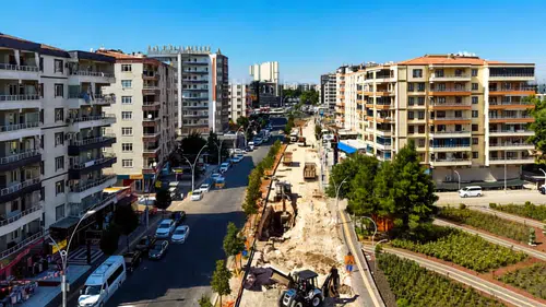 Her yağmurda felç oluyordu: Diyarbakır'ın işlek noktasına 463 metrelik çözüm
