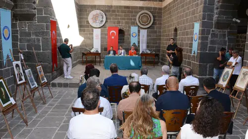 Gazze'deki soykırımın acı yüzü Diyarbakır'da sergilendi: Ziyaretçileri derinden etkiledi