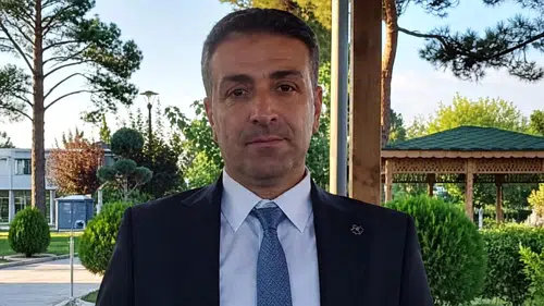 AK Parti Diyarbakır'da başkan değişikliğine gitti: İşte yeni göreve gelen isim