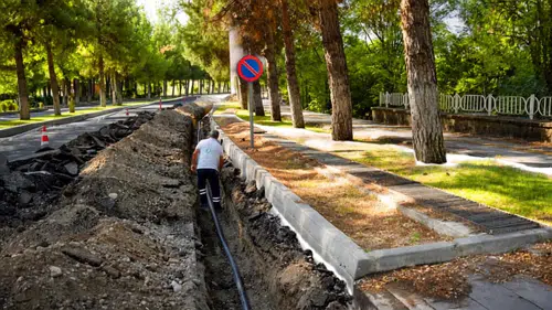 Diyarbakır'da 600 metrelik su hattı taşındı: İki okul şebekeye bağlandı