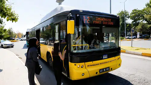 Diyarbakır'da toplu ulaşımda kapsamlı revizyon: 9 hat değişti, seyahat süreleri kısalacak