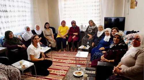Diyarbakır'da kadınlar taleplerini ilk elden Eşbaşkan Bucak'a iletti: Fiskaya'da büyük buluşma