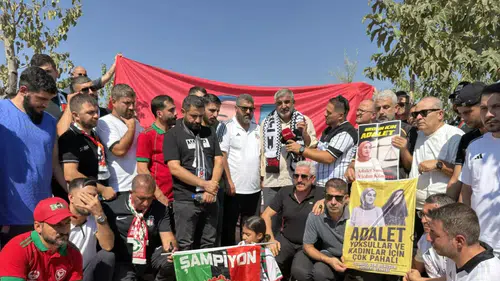 Amedspor ve Beşiktaş taraftarlarından anlamlı buluşma: Rojin Kabaiş'in mezarına ziyaret