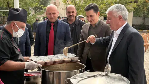 Çermik'te İmam Hatipliler Haftası coşkusu: Aşure ikramı ve ödül töreni yapıldı