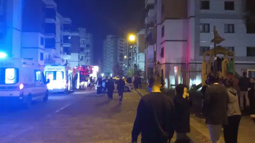 Diyarbakır Kayapınar'da apartman dairesinde korkutan yangın: 3'ü çocuk 5 kişi etkilendi