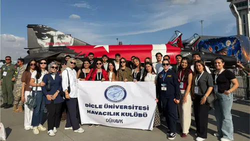 Dicle Üniversitesi öğrencileri TEKNOFEST'te geleceği keşfetti