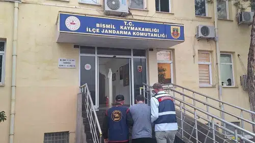 Diyarbakır Bismil'de 29 yıl hapis cezası olan firari 3 yıl sonra yakalandı