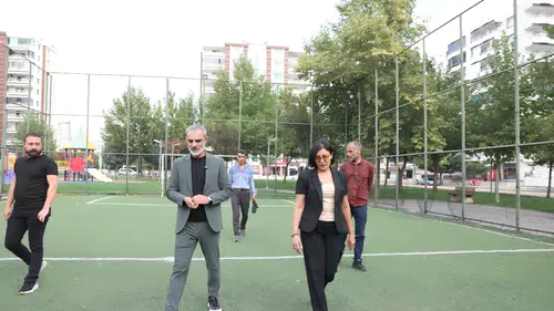 Kayapınar'da spora dev yatırım: 17 saha elden geçiriliyor