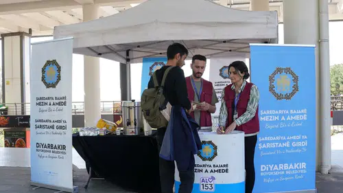 Diyarbakır'da "Hoş Geldin" standına öğrencilerden yoğun ilgi: Talepler toplandı
