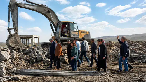 Diyarbakır'da sokak hayvanları için dev tesis: 20 bin metrekarelik bakım merkezi geliyor