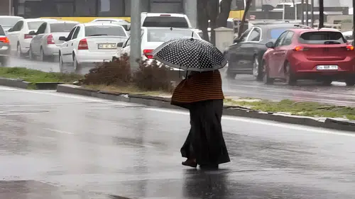 Diyarbakır'da 16 Ekim Cuma hava durumu belli oldu: Sağanak yağış var, bir de uyarı geldi