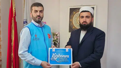 Çermik Petekkaya Mahallesi'nde kurban seferberliği İmamdan 54 bağışlık rekor
