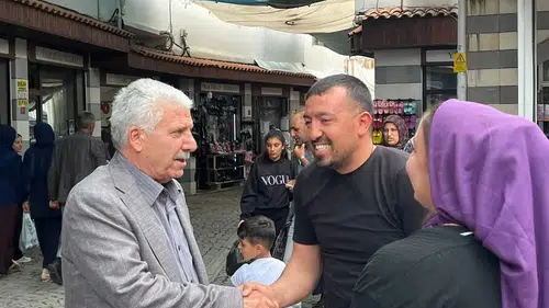 Çermik'te bayram bereketi Başkan Karamehmetoğlu esnafın ve halkın gönlünü kazandı
