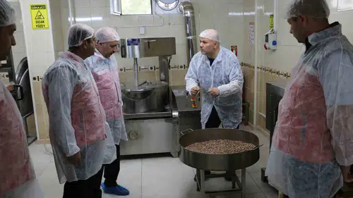 Diyarbakır'da bayram sofraları için sıkı takip Gıda işletmelerinde 7/24 mesai başladı