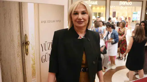 Diyarbakırlı yazar Ayşe Ceylan Topçu’nun ilk eseri Yüzünü Güneşe Dön okurla buluştu