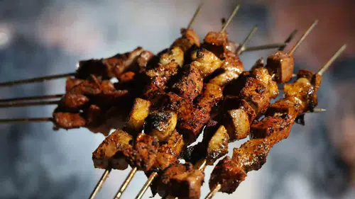 Kurban Bayramı'nda Diyarbakır'ın gastronomi rekoru 72 ton ciğer ve 100 ton tatlı tüketildi