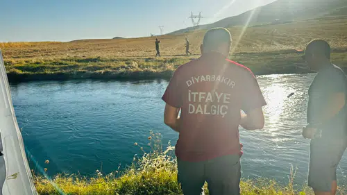 Silvan'da kanala giren 20 yaşındaki genç akıntıya kapıldı Arama çalışmaları sürüyor