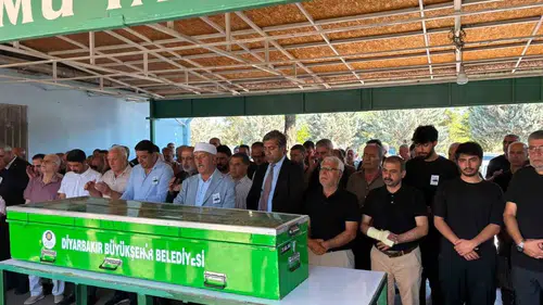 DTSO Meclis Başkanı Nevin İl, Diyarbakır'da sevenlerinin dualarıyla toprağa verildi