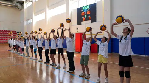 Diyarbakır'da spor şöleni 8 binden fazla çocuk 15 farklı branşta ücretsiz eğitim alıyor