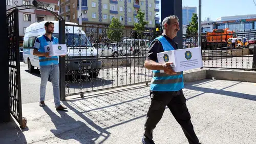 Diyarbakır'da 50 PKU hastasına umut oldu Büyükşehir'den özel beslenme desteği