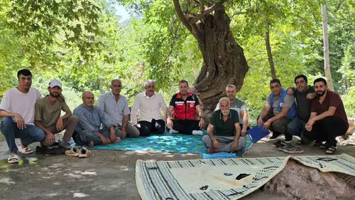Dicle'de tarım seferberliği İlçe müdürlüğü çiftçinin ayağına giderek rehberlik ediyor