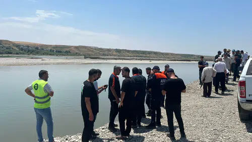 Silvan'da Malabadi Çayı'nda serinlemek isteyen 32 yaşındaki şahıs sulara gömüldü