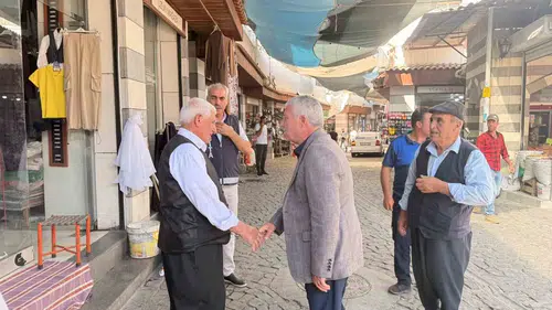 Çermik Belediye Başkanı Karamehmetoğlu pazar esnafını dinledi Sorunları yerinde çözüyoruz