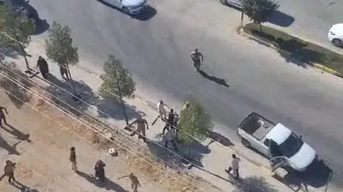 Ergani'de arazi anlaşmazlığı sokağa taştı Jandarma önündeki kavgada 7 kişi yaralandı
