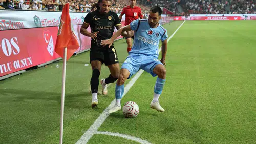 Diyarbakır'da dev maçta Amed Sportif Faaliyetler Trabzonspor'u 2-1 devirdi: Orban son sözü