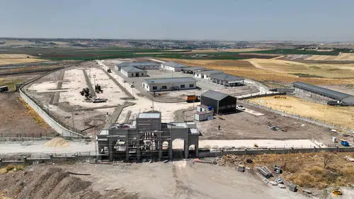 Diyarbakır'ın defin hizmetlerine dev yatırım Sur'da inşa edilen yeni mezarlıkta sona gelindi
